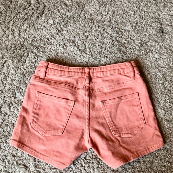 Uniqlo Girls Coral Denim Shorts - Picture 3 of 4